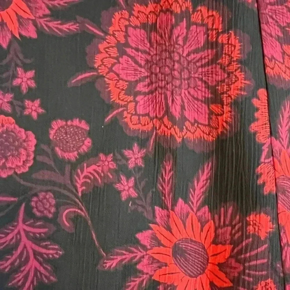 TOMMY HILFIGER DRESS RED BLACK FLORAL CHIFFON LONG SLEEVE MIDI SIZE 4 - Picture 6 of 16